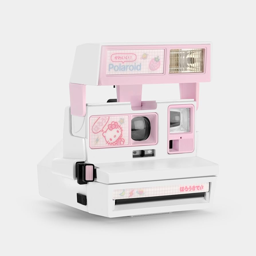 Hello Kitty Polaroidカメラ ケース付き Amazon.com : Retrospekt Polaroid 600 Hello Kitty Strawberry